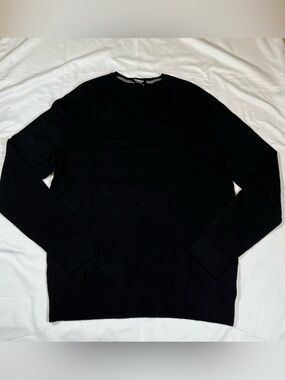 Express Men's V-Neck Sweater Black Merino Wool Blend Size L